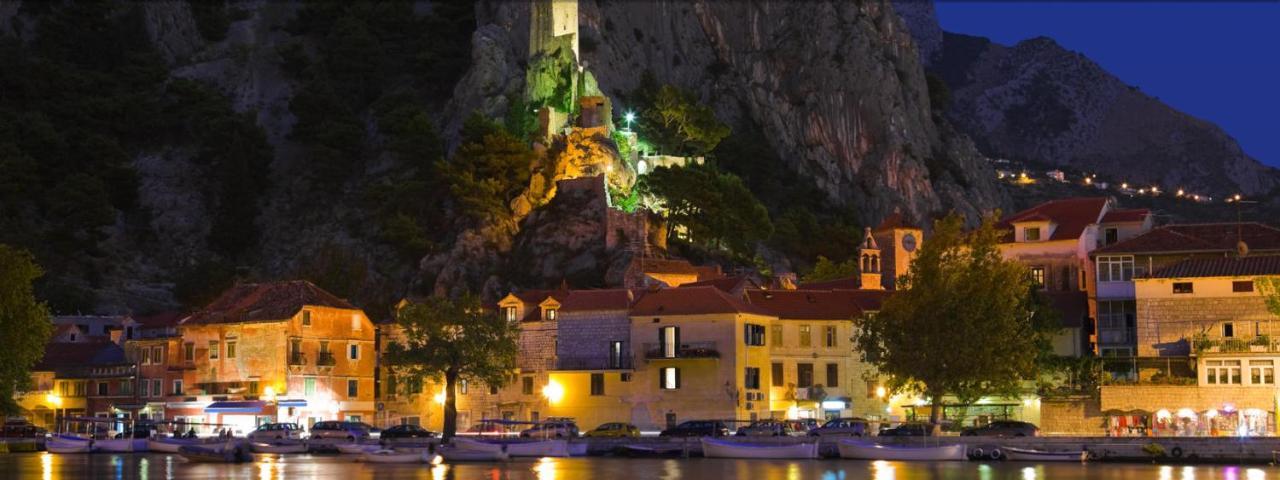 Apartman R.R. Omis Exterior photo